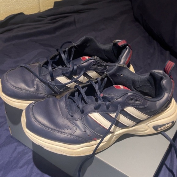 Adidas Strutter shoes - Picture 1 of 3